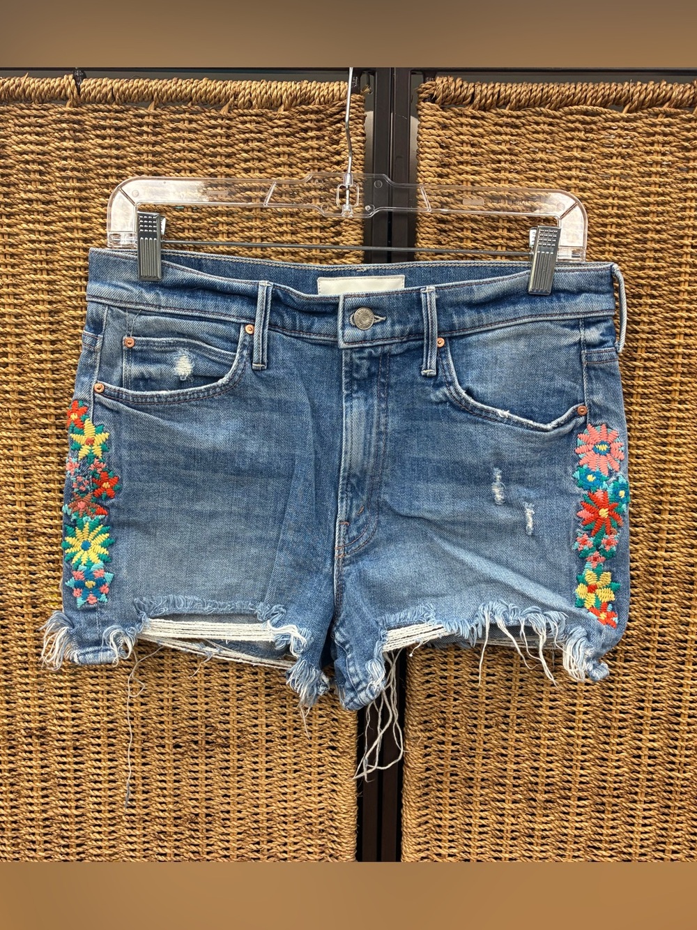 MOTHER The Dutchie Chew Short Wishweaver Embroidered Denim Shorts Size 28